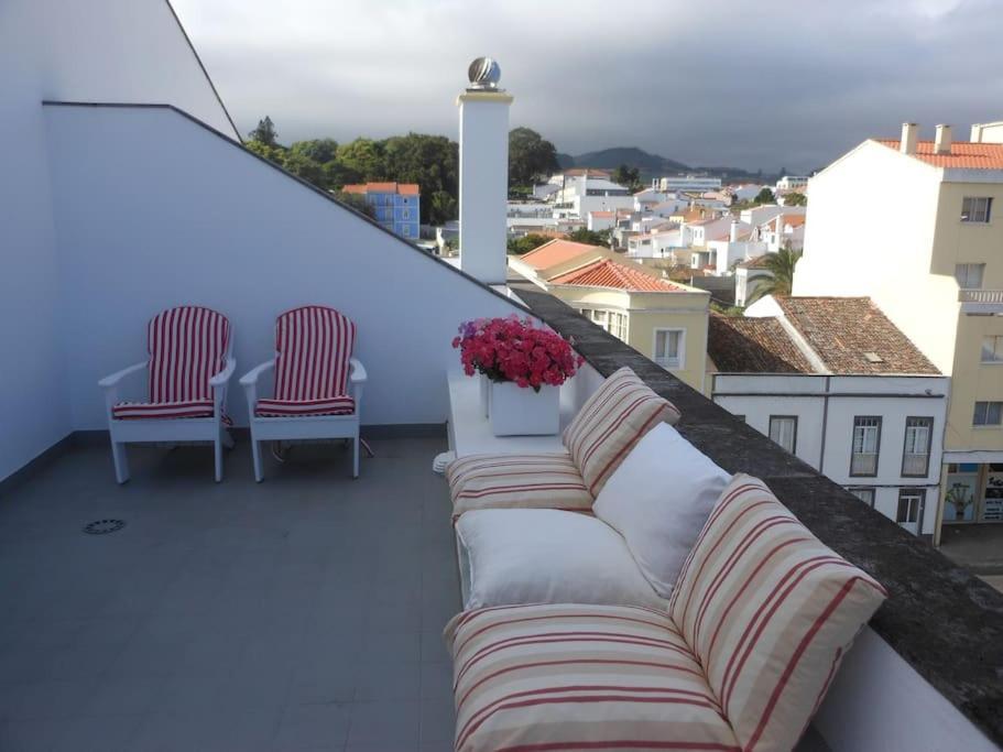 Apartment Rooftop *